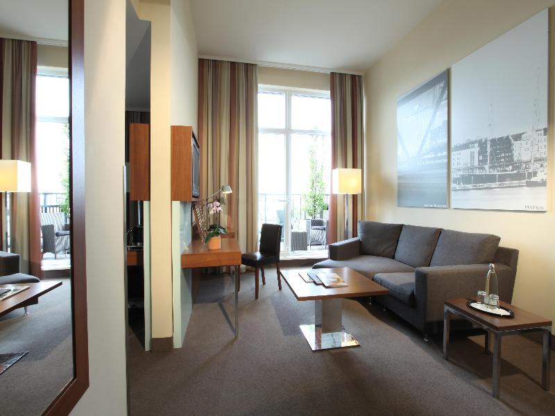 Lindner Hotel Hamburg Am Michel image