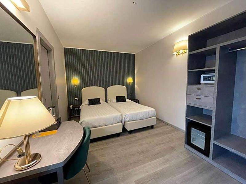 Hotel Florence image