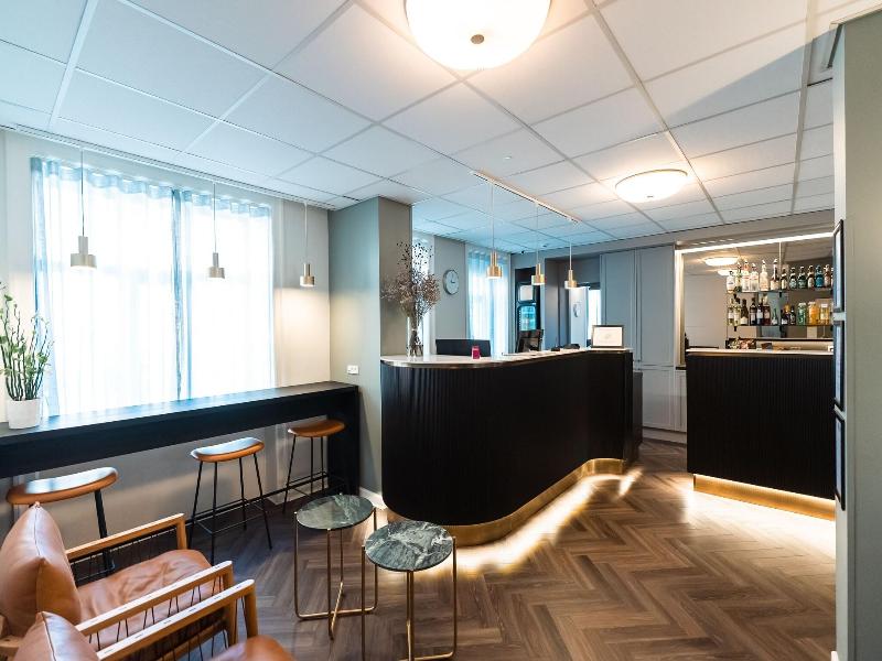 Saga Hotel image