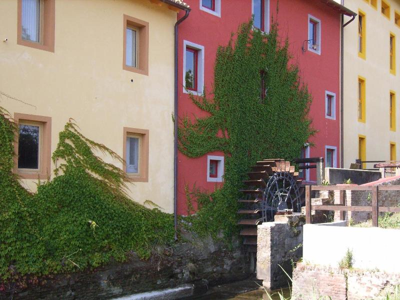 Tenuta Del Vecchio Mulino image