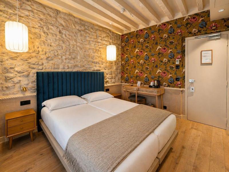 Hotel Notre Dame Maitre Albert image