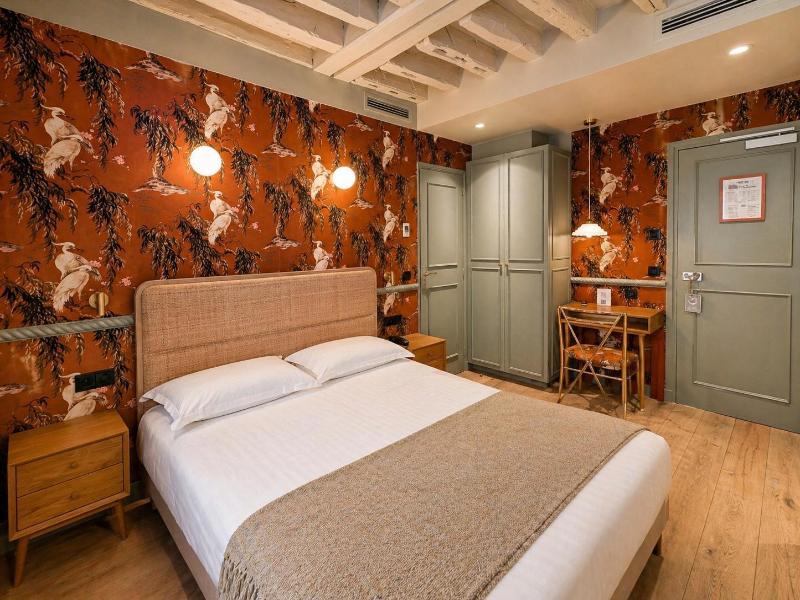 Hotel Notre Dame Maitre Albert image