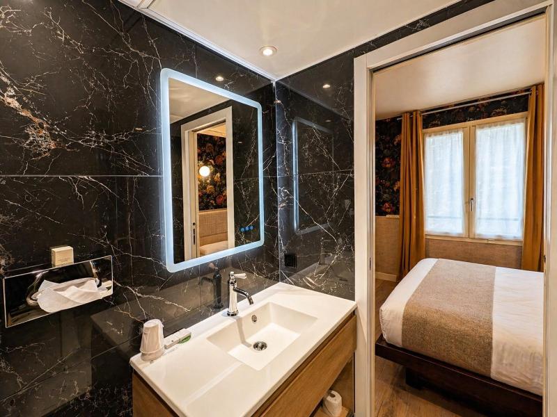 Hotel Notre Dame Maitre Albert image