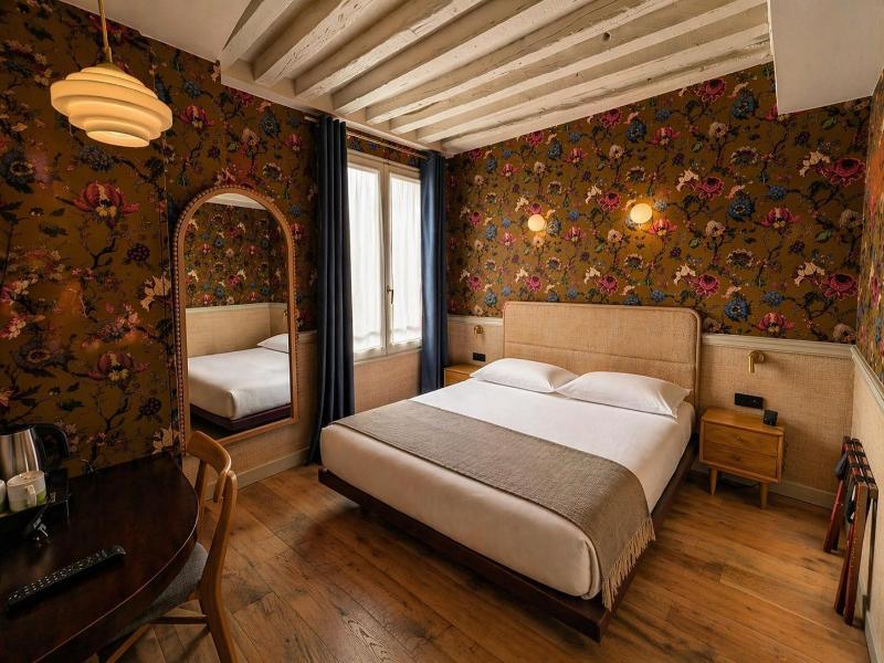 Hotel Notre Dame Maitre Albert image