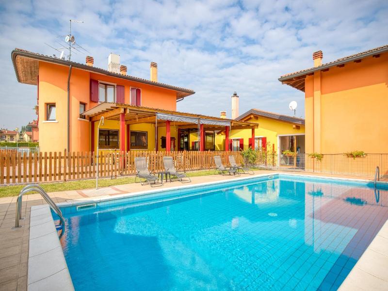 Villa Camporosso image