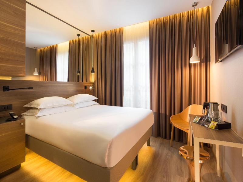 Hotel Cler image