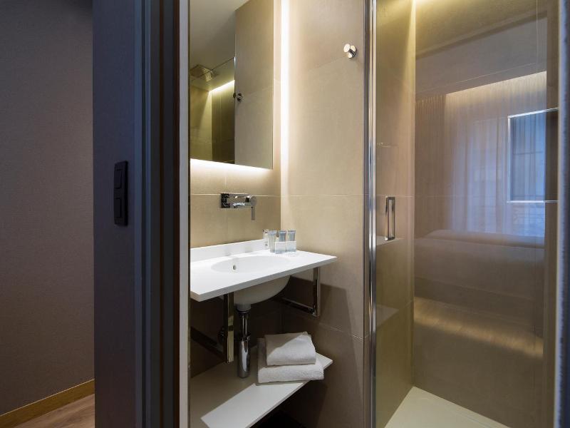Hotel Cler image