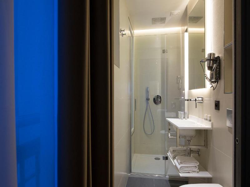 Hotel Cler image