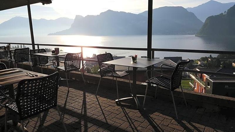 Hotel Roggerli image