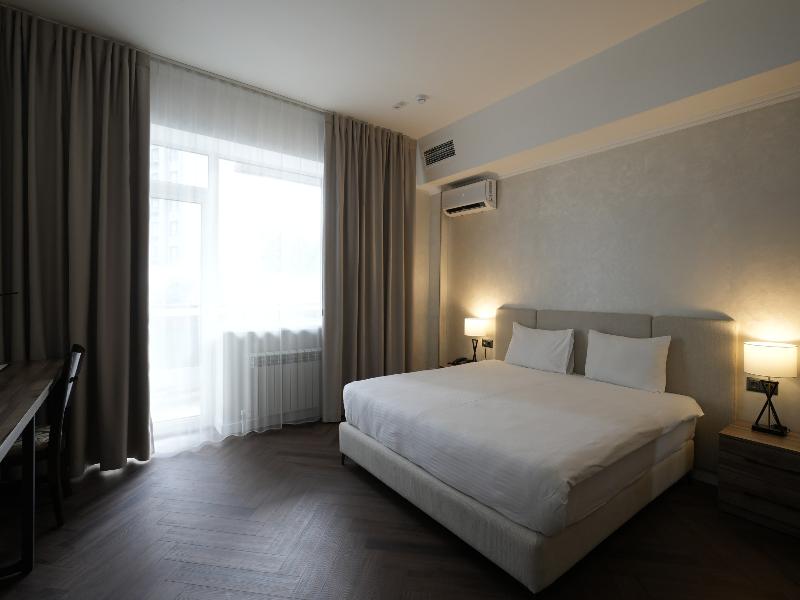 Golden Dragon Hotel image