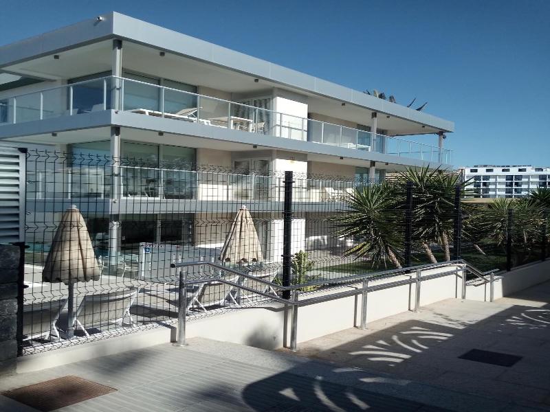 El Yate image