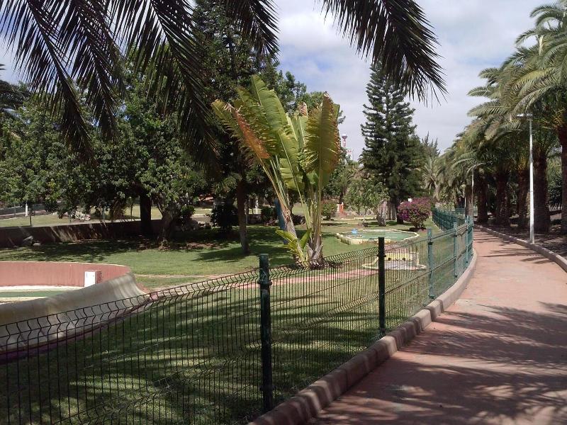El Yate image