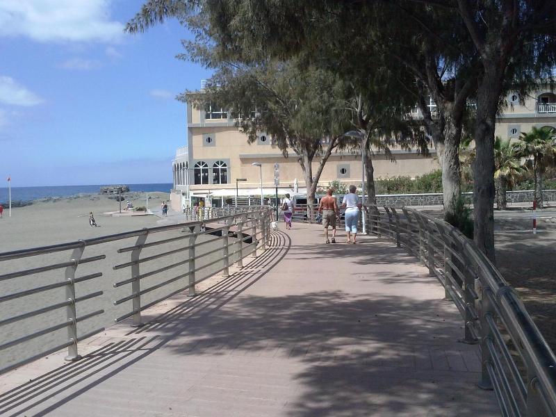 El Yate image