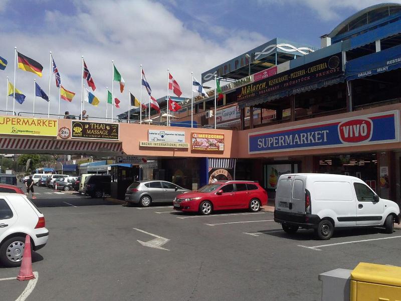 El Yate image