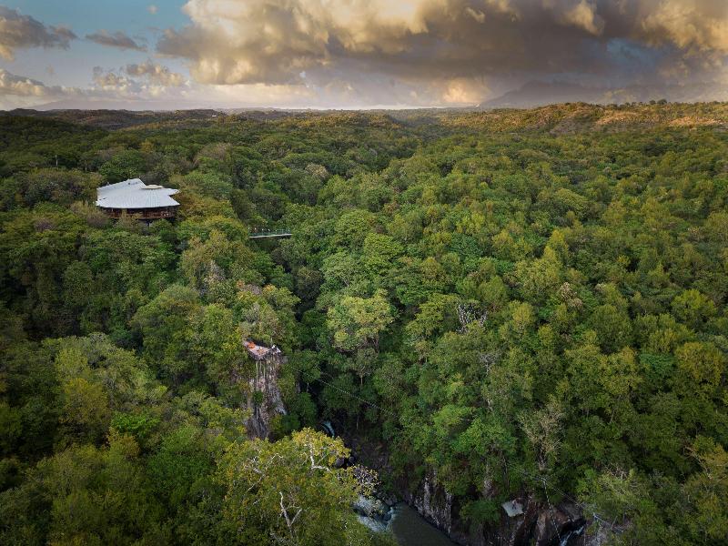 Rio Perdido image
