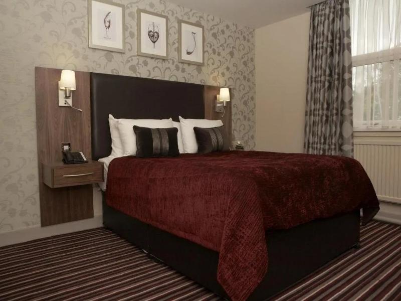 Gloucester Robinswood Hotel By Sunday image