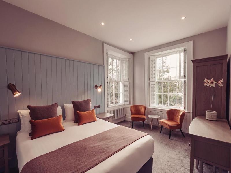 Dale Lodge image