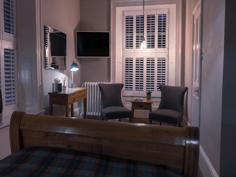 Dale Lodge image