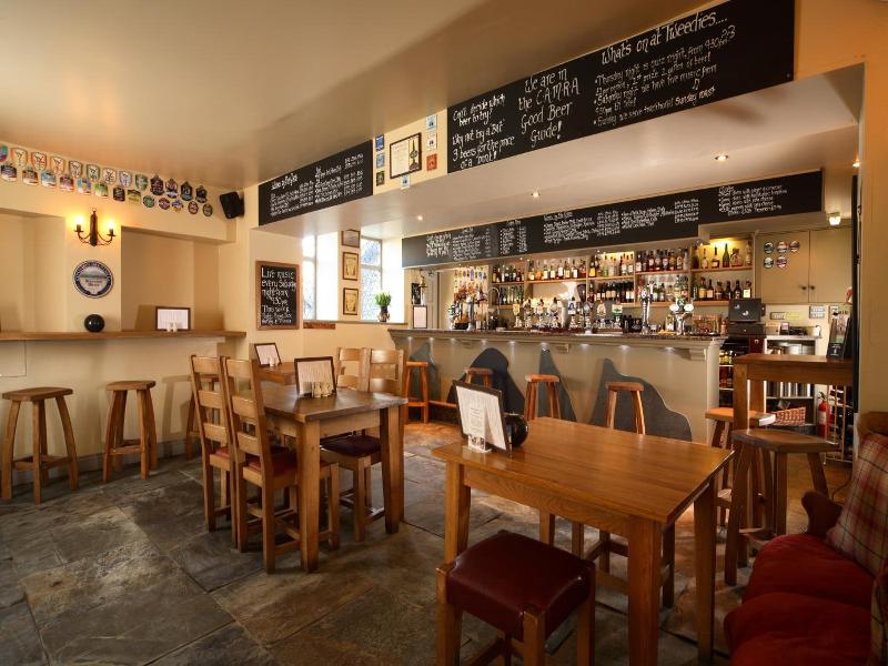 Dale Lodge image