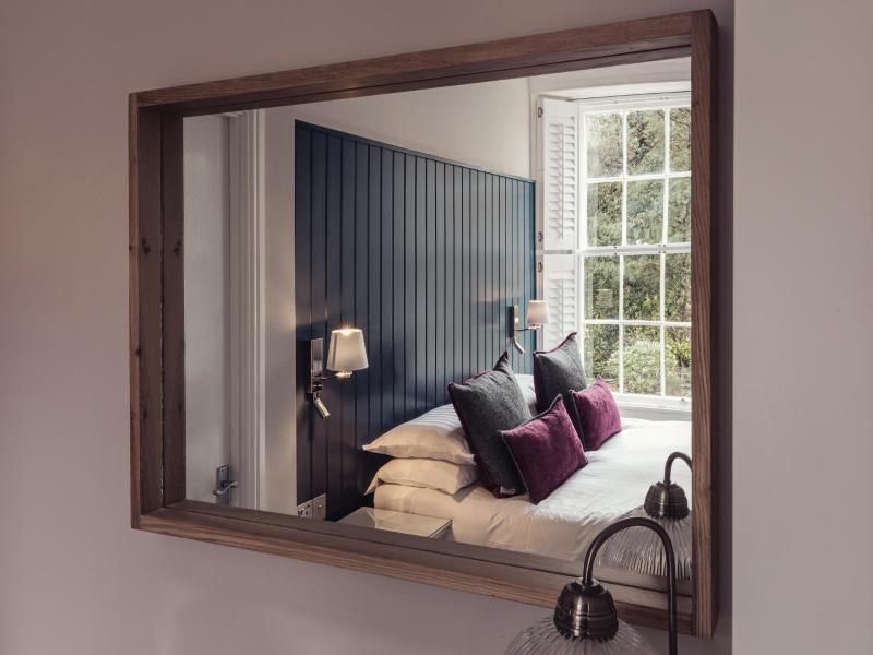 Dale Lodge image