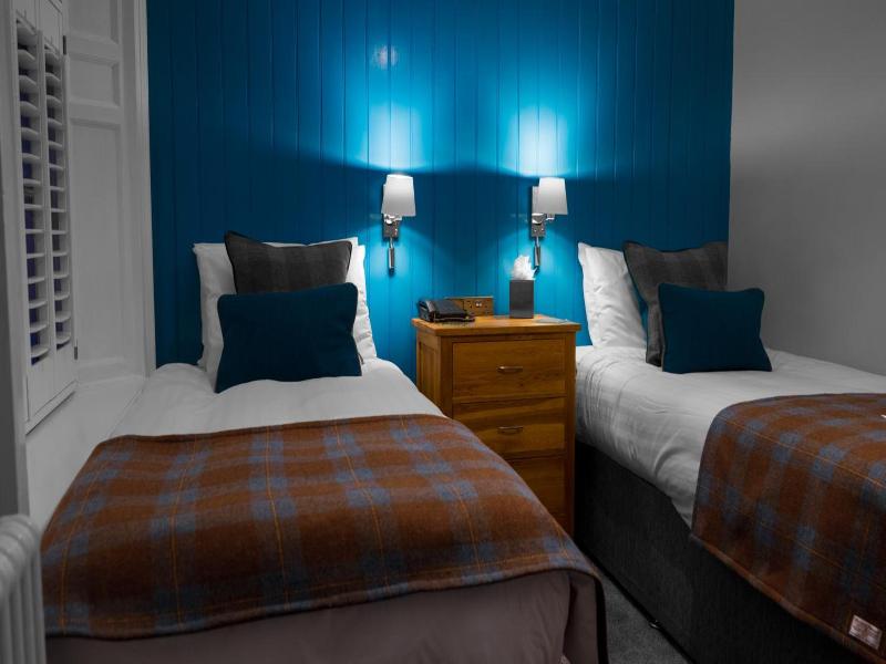 Dale Lodge image