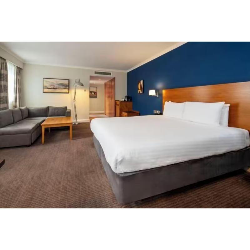 London Croydon Aerodrome Hotel by Sunday image