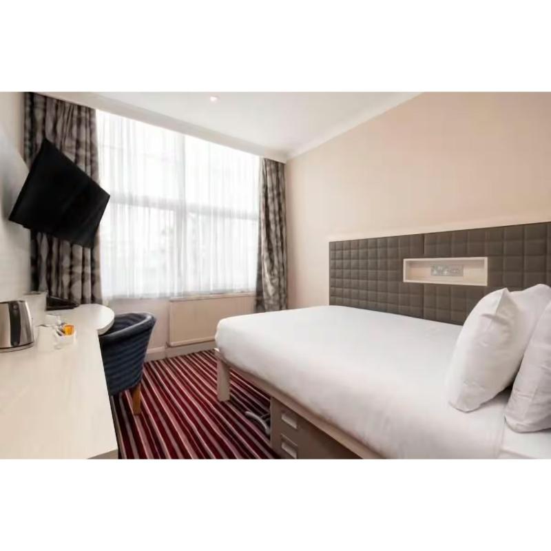 London Croydon Aerodrome Hotel by Sunday image