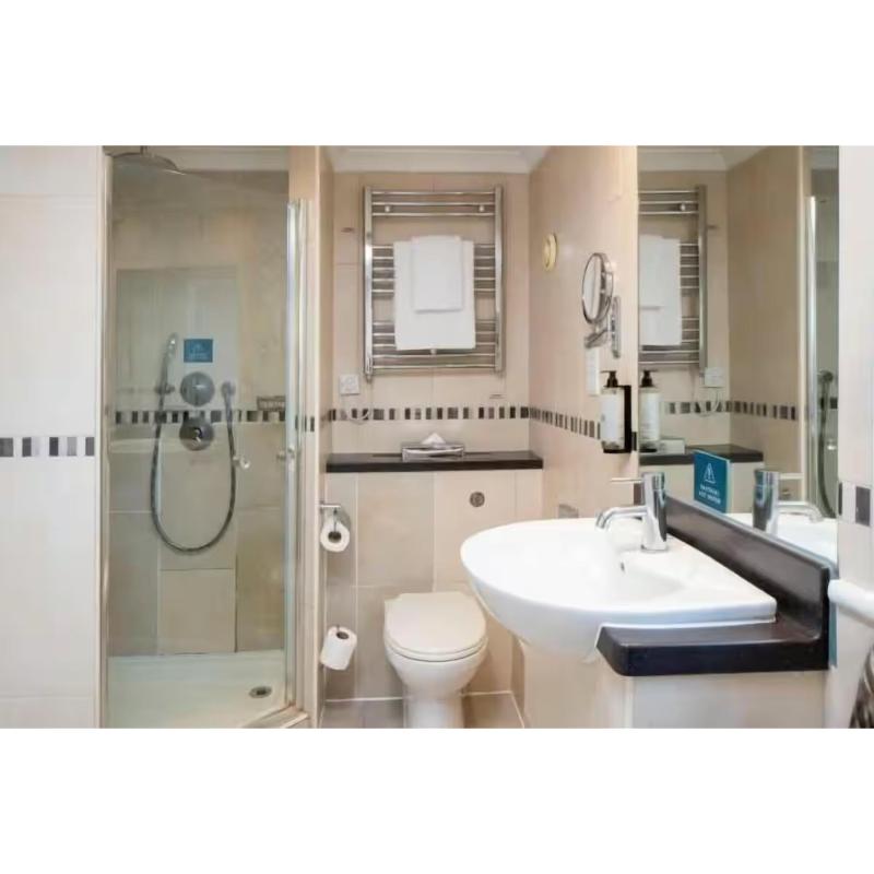 London Croydon Aerodrome Hotel by Sunday image