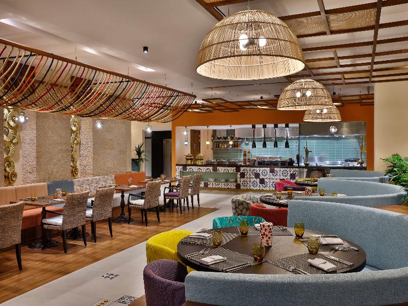 Anantara The Palm Dubai Resort image