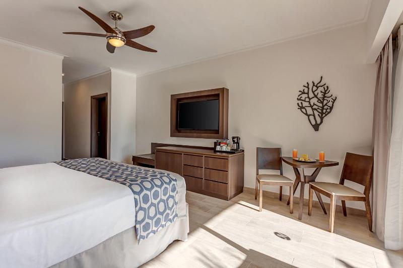 Royalton Splash Punta Cana All-Inclusive Resort image