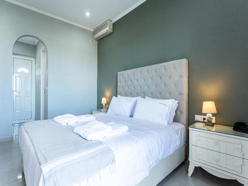 Zante Pantheon Hotel image