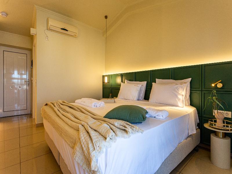 Zante Pantheon Hotel image
