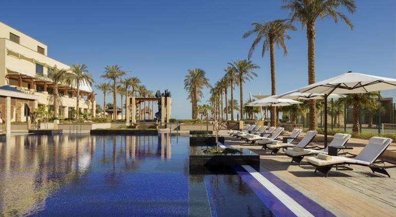 Jumeirah Messilah Beach Hotel AND Spa