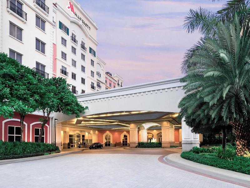 Manila Marriott Hotel image