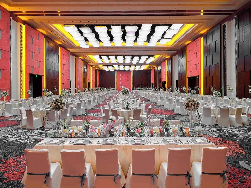 Manila Marriott Hotel image