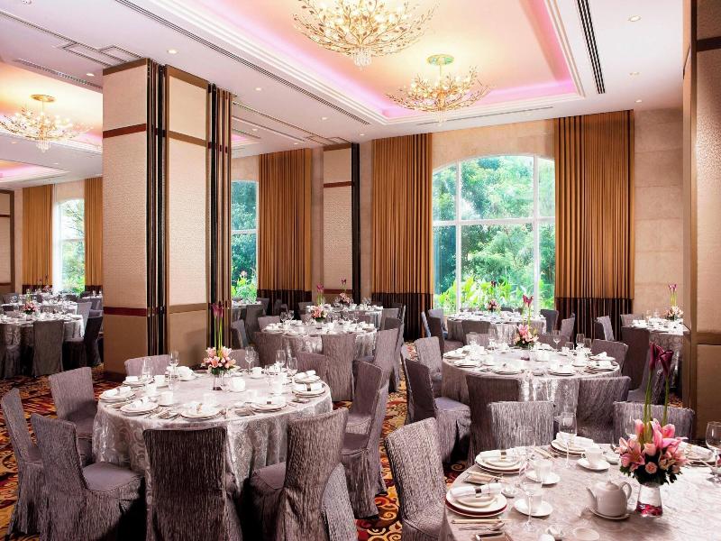 Manila Marriott Hotel image