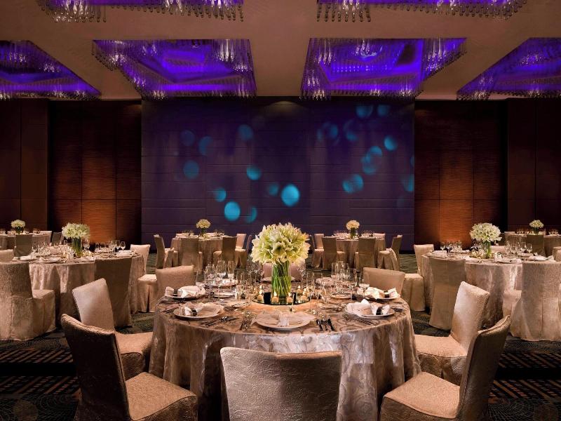Manila Marriott Hotel image