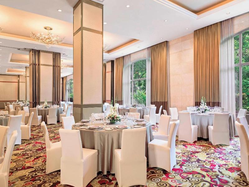 Manila Marriott Hotel image