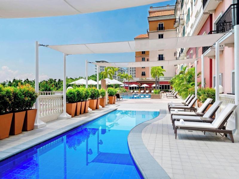 Manila Marriott Hotel image