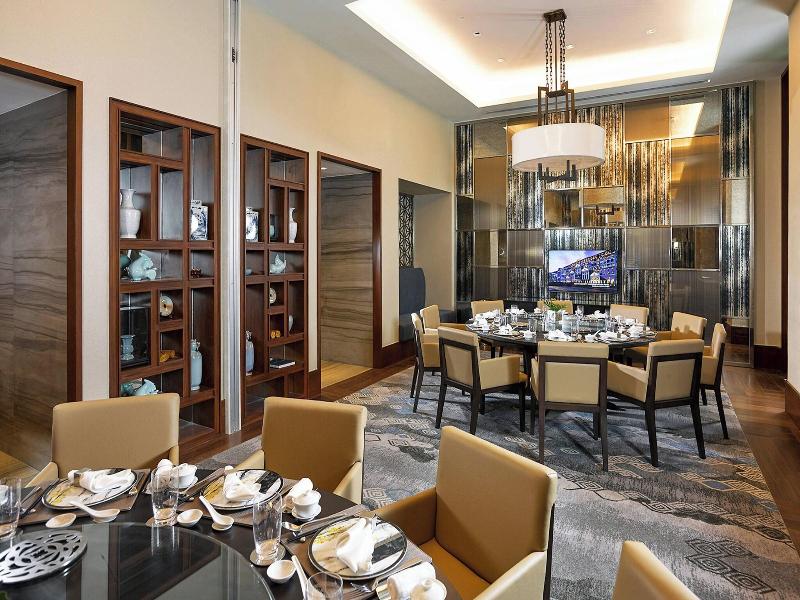 Manila Marriott Hotel image