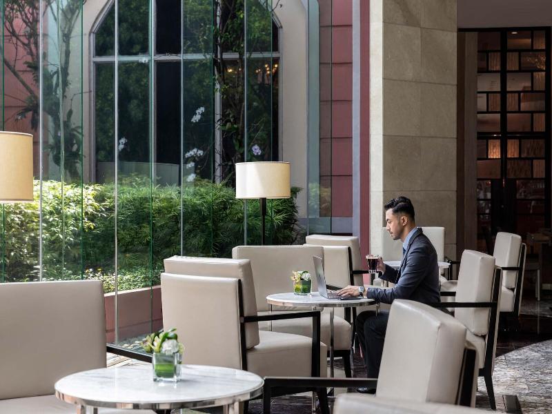 Manila Marriott Hotel image