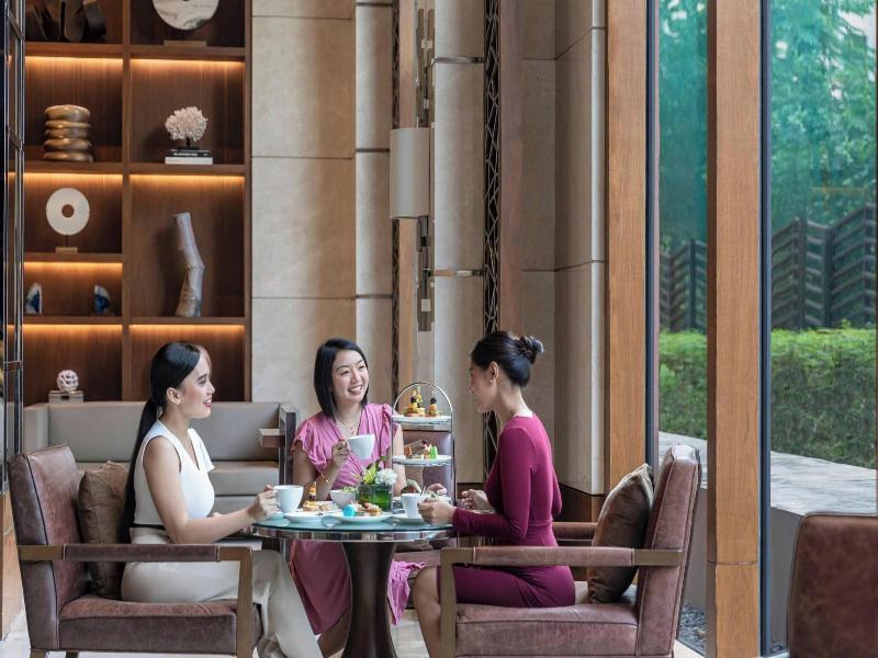 Manila Marriott Hotel image