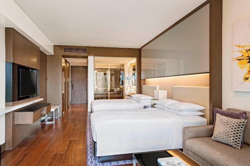 Manila Marriott Hotel image