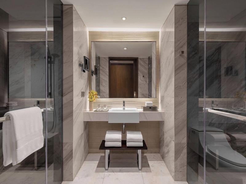 Manila Marriott Hotel image