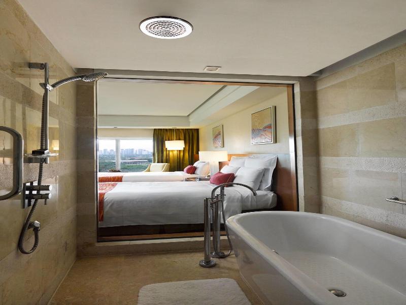 Manila Marriott Hotel image