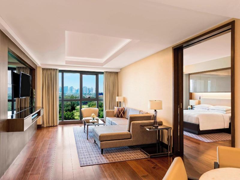 Manila Marriott Hotel image