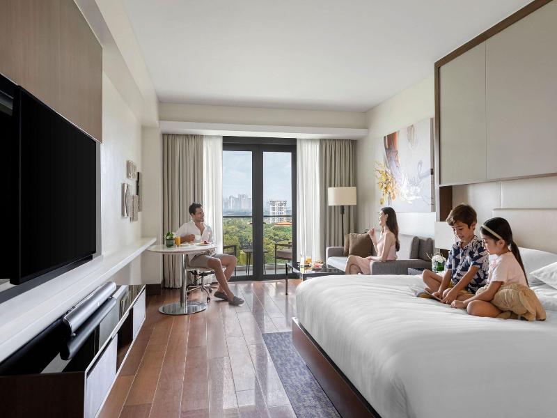Manila Marriott Hotel image