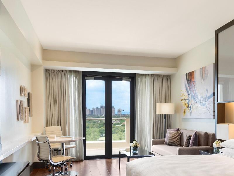 Manila Marriott Hotel image