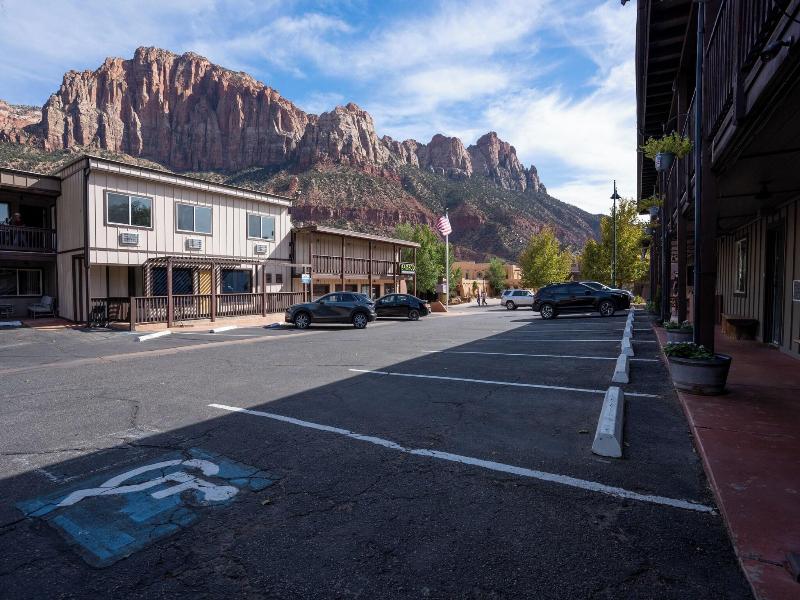 Zion Pioneer Lodge image