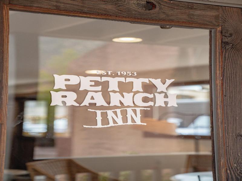 Zion Pioneer Lodge image